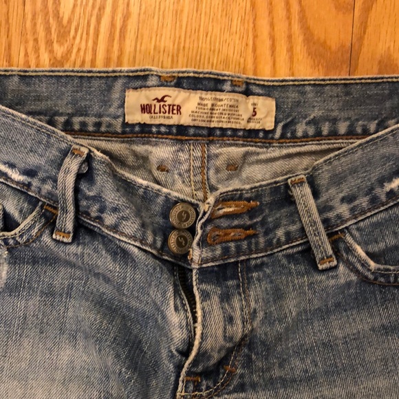 Hollister short shorts! - Picture 3 of 3